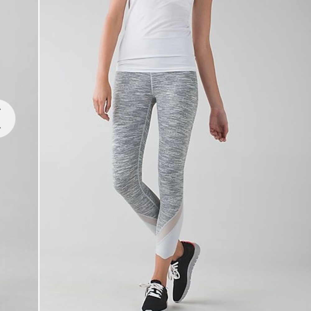 LuluLemon Wunder Under Crop II